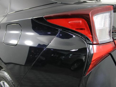 Used 2022 Toyota Prius XLE w/ Advanced Technology Package image 26