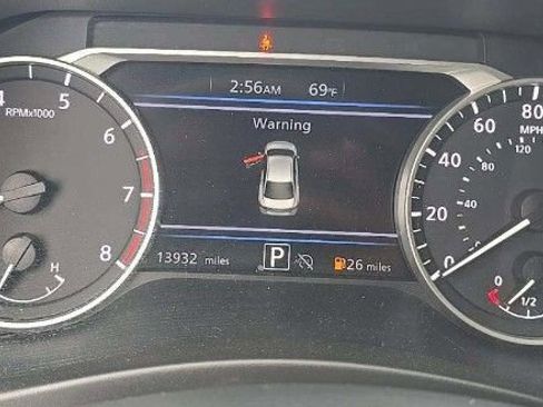 Used 2025 Nissan Sentra SV FWD image 6