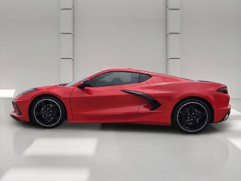 Used 2023 Chevrolet Corvette Stingray Coupe w/ 1LT RWD image 2