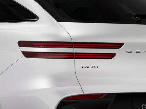 New 2026 Genesis GV70 2.5T image 10