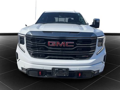 Used 2024 GMC Sierra 1500 AT4 w/ Technology Package image 8