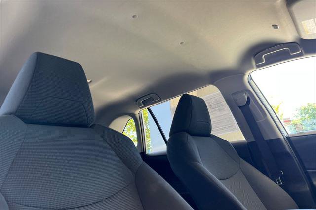 Certified 2023 Toyota RAV4 LE AWD/4WD image 18