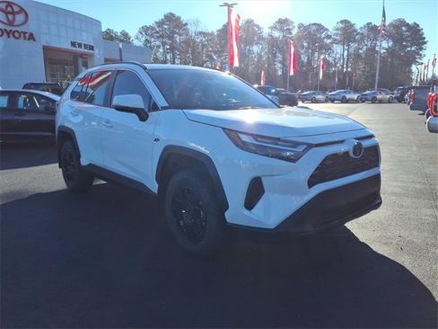 New 2025 Toyota RAV4 XLE w/ Convenience Package image 1