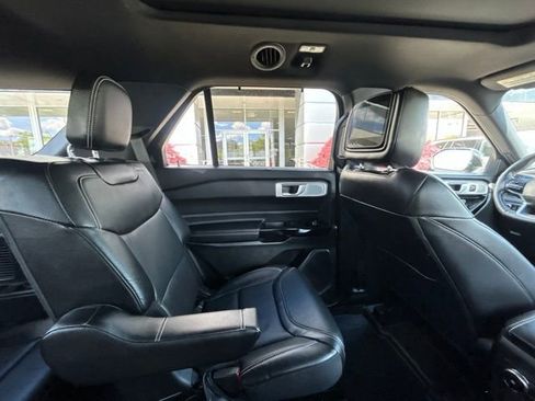 Used 2023 Ford Explorer ST w/ Equipment Group 401A AWD/4WD image 21