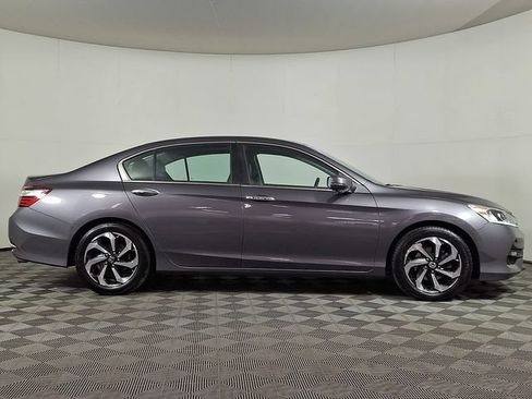 Used 2016 Honda Accord EX-L image 10