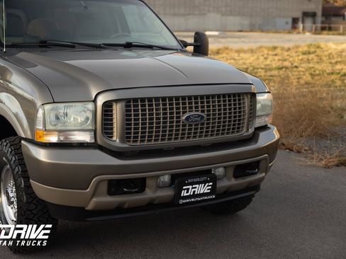 Used 2004 Ford Excursion Eddie Bauer image 3