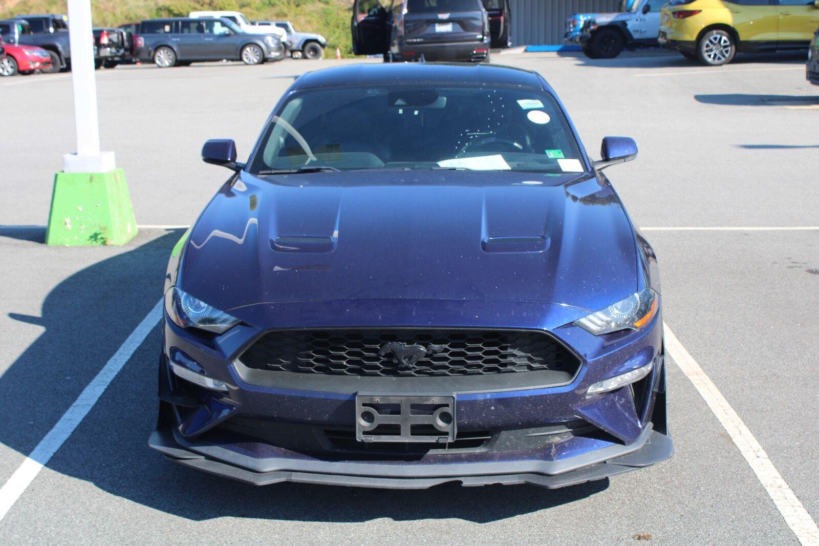 Used 2020 Ford Mustang Premium w/ Equipment Group 201A RWD image 2
