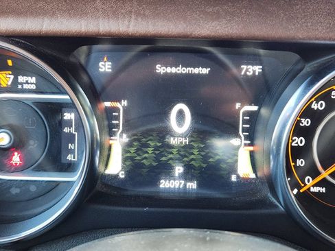 Used 2021 Jeep Gladiator Sport AWD/4WD image 16