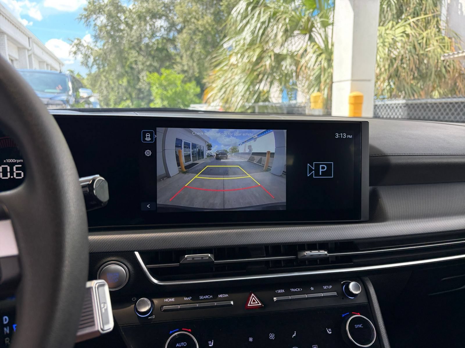 Used 2025 Hyundai Sonata SEL FWD image 24