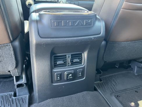 Used 2017 Nissan Titan Platinum Reserve AWD/4WD image 9