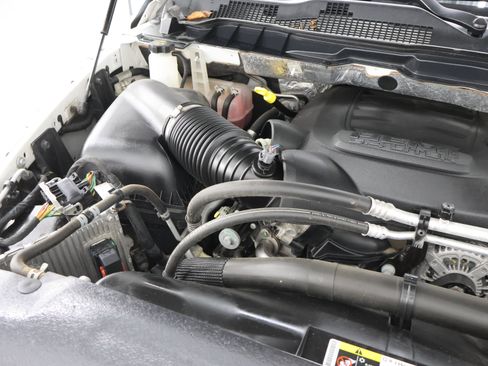 Used 2018 RAM 2500 Tradesman w/ Chrome Appearance Group AWD/4WD image 18