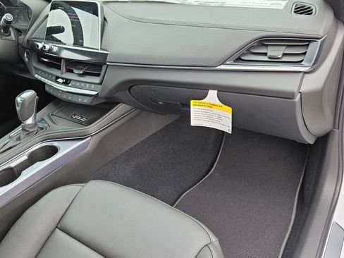 New 2025 Cadillac CT4 Premium Luxury image 23