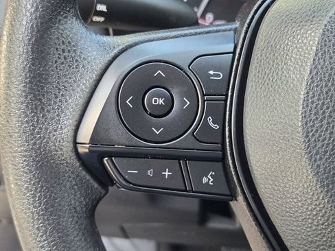 Used 2023 Toyota RAV4 LE FWD image 28