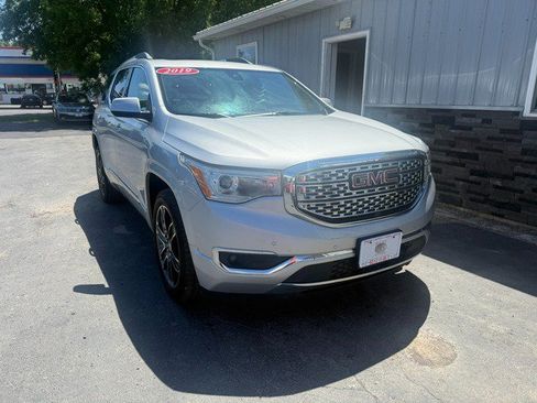Used 2019 GMC Acadia Denali w/ Technology Package AWD/4WD image 1