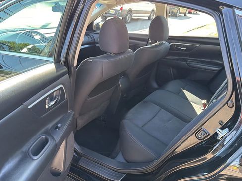 Used 2018 Nissan Altima 2.5 SR FWD image 27