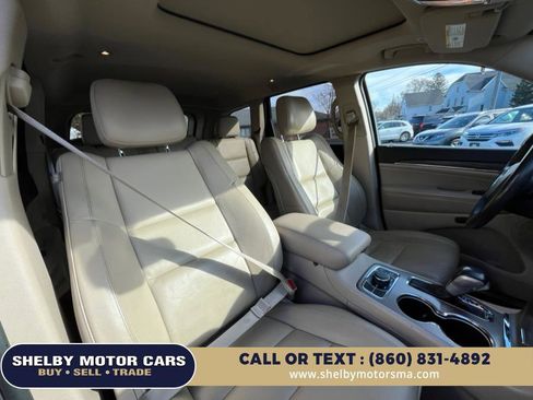 Used 2021 Jeep Grand Cherokee Limited image 19