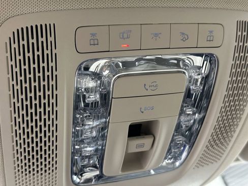 Certified 2024 Mercedes-Benz GLS 580 4MATIC image 35