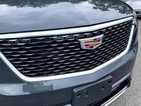 Used 2023 Cadillac XT6 Premium Luxury w/ Platinum Package AWD/4WD image 6