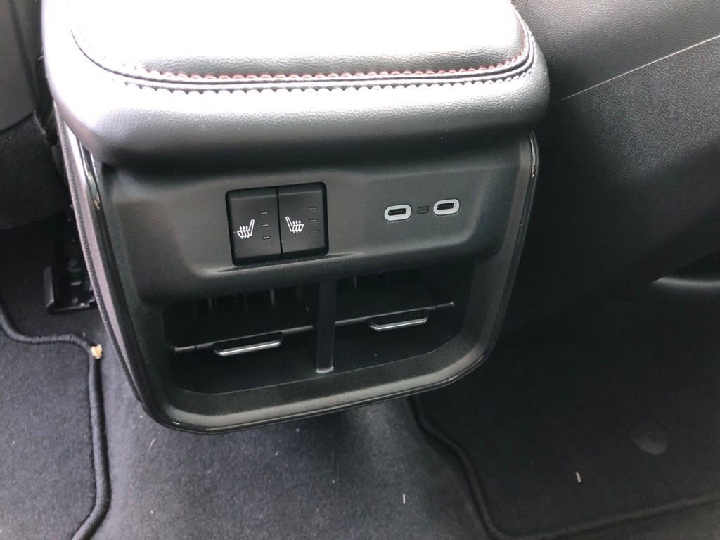 Used 2024 Dodge Charger Daytona Scat Pack w/ Plus Group AWD/4WD image 38