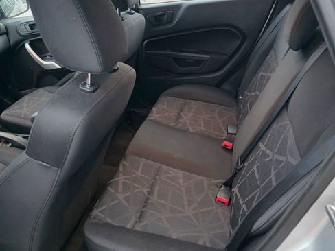 Used 2012 Ford Fiesta SES image 9
