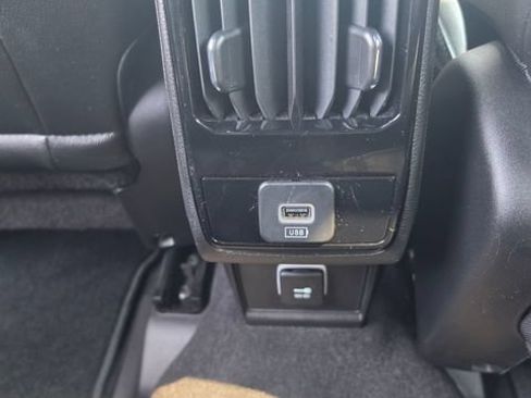 Used 2024 Jeep Compass Limited AWD/4WD image 10