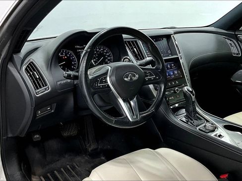 Used 2017 INFINITI Q60 w/ Premium Plus Package 3.0T image 16