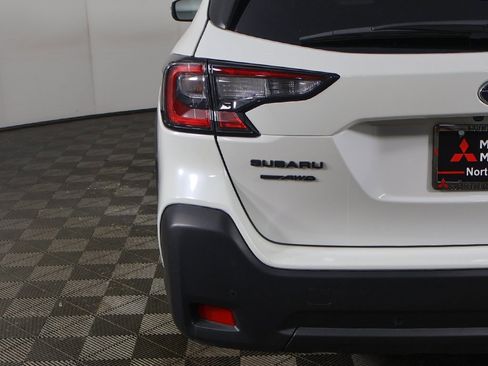 Used 2025 Subaru Outback Onyx Edition image 16