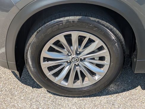 Used 2024 MAZDA CX-90 3.3 Turbo w/ Preferred Package AWD/4WD image 21