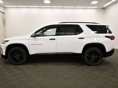 Used 2023 Chevrolet Traverse Premier w/ Redline Edition AWD/4WD image 4