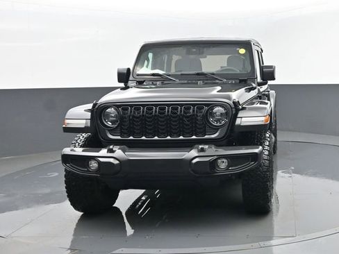 Used 2024 Jeep Wrangler Unlimited Sport AWD/4WD image 22