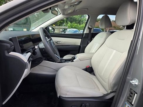Used 2025 Hyundai Tucson SEL FWD image 23