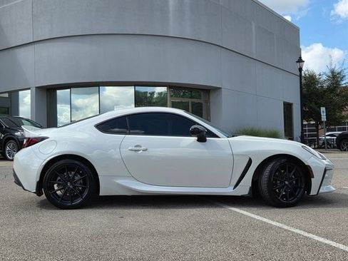 Used 2022 Toyota GR86 Premium w/ GR Appearance Package 1 (TMS RWD image 25
