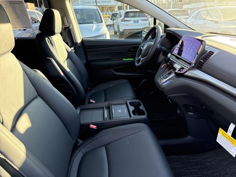 New 2026 Honda Odyssey EX-L image 32
