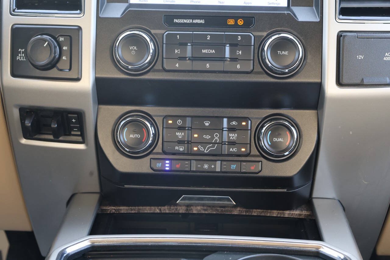 Used 2019 Ford F250 Lariat w/ Chrome Package AWD/4WD image 21
