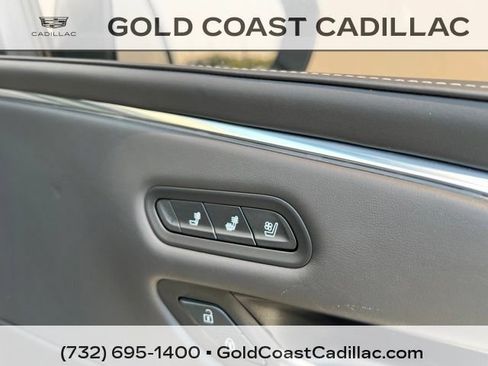 Used 2023 Cadillac Escalade ESV Sport Platinum w/ LPO, ONYX Package AWD/4WD image 8