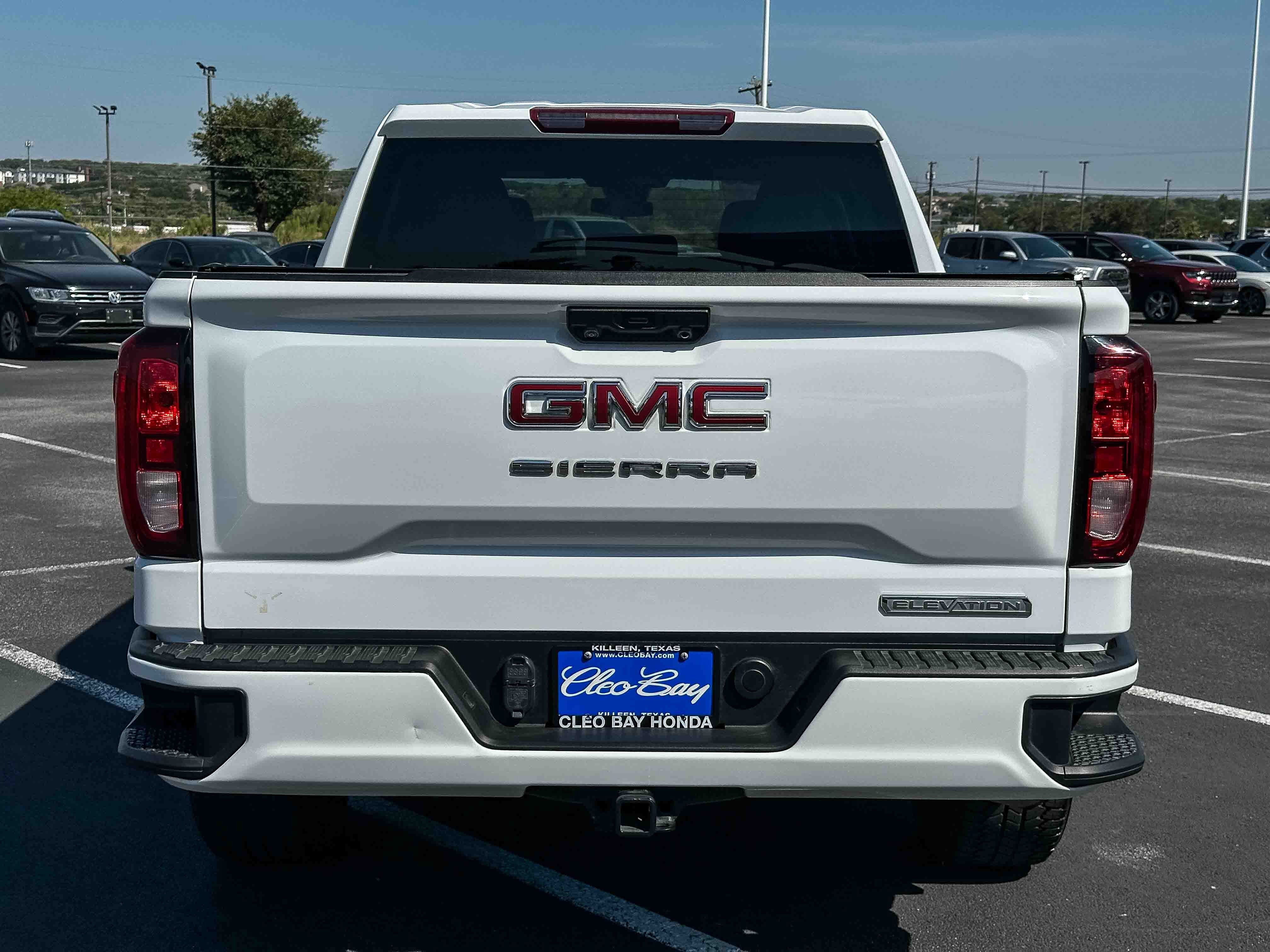 Used 2024 GMC Sierra 1500 Elevation AWD/4WD image 7