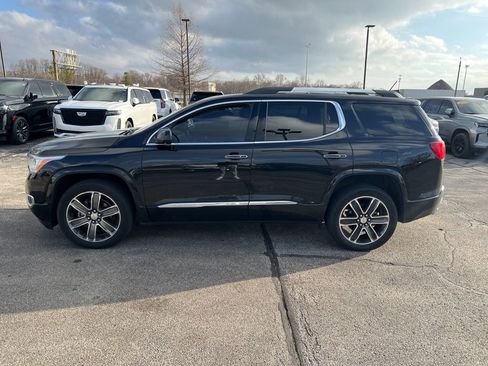 Used 2018 GMC Acadia Denali w/ Technology Package image 3