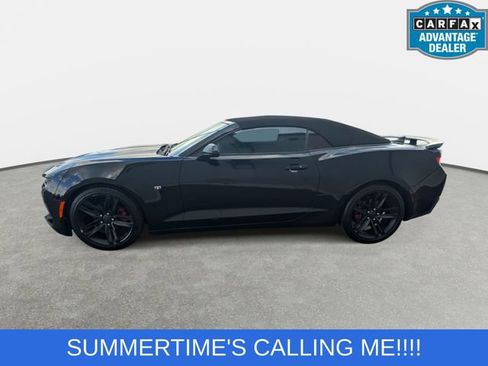 Used 2017 Chevrolet Camaro LT w/ RS Package RWD image 8