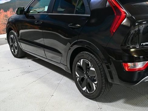 Used 2024 Kia Niro Wind FWD image 8