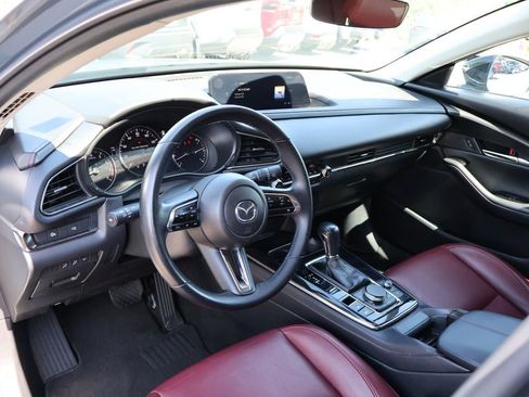 Used 2025 MAZDA CX-30 AWD 2.5 S w/ Preferred Package image 16