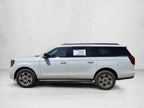 New 2026 Ford Expedition Max Active RWD image 5