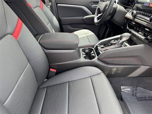 New 2025 Chevrolet Colorado Z71 w/ Z71 Convenience Package 2 image 10
