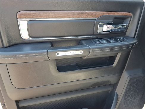 Used 2018 RAM 2500 Laramie w/ Protection Group AWD/4WD image 19