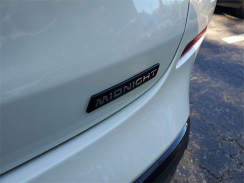 Certified 2024 Nissan Murano SV w/ SV Midnight Edition Package image 7