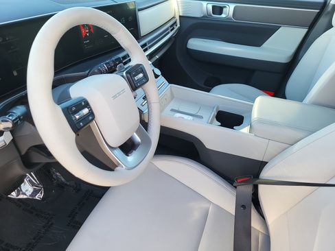 New 2026 Hyundai Santa Fe SE AWD/4WD image 7