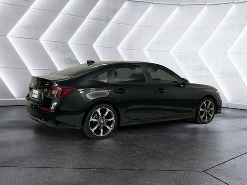 Used 2026 Honda Civic Sport Touring image 4