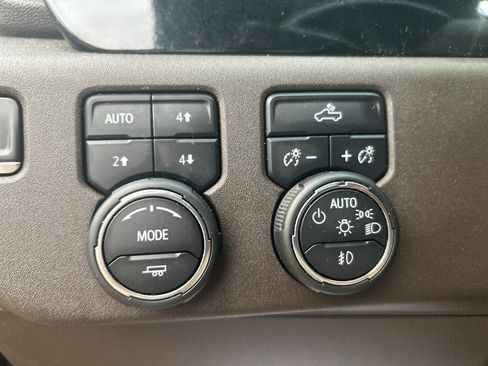 Used 2023 Chevrolet Silverado 1500 RST image 27