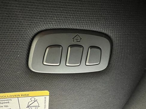 Used 2018 Ford F150 Raptor w/ Equipment Group 802A Luxury image 55