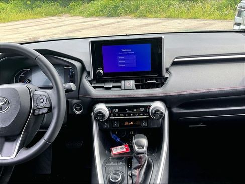 Certified 2024 Toyota RAV4 SE w/ Weather & Moonroof Package AWD/4WD image 18