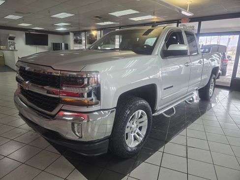 Used 2018 Chevrolet Silverado 1500 LT w/ All Star Edition image 1